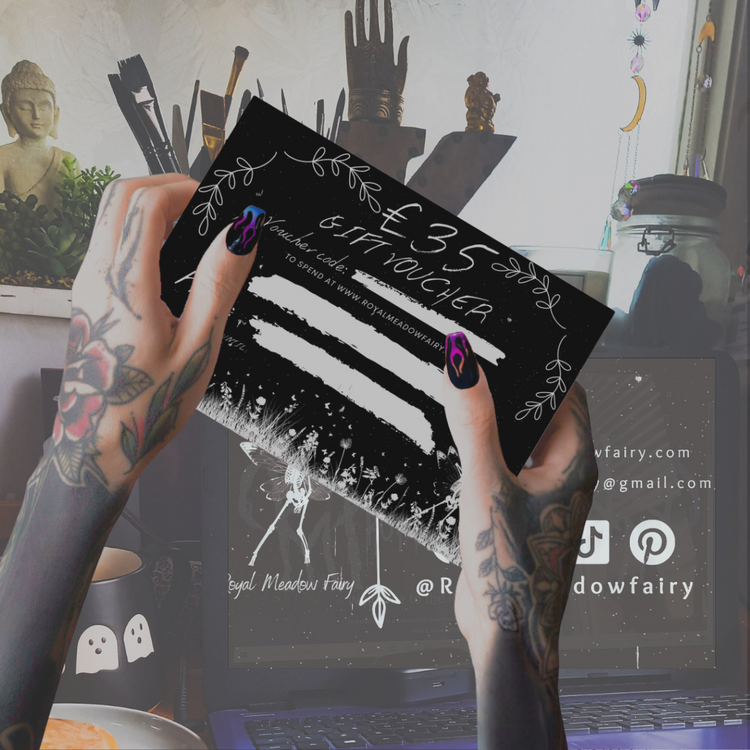 gift voucher for her nails