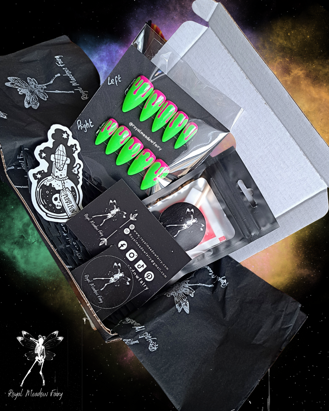green press on nails with pink drips best quality alt emo gothic press on nails in the UK
