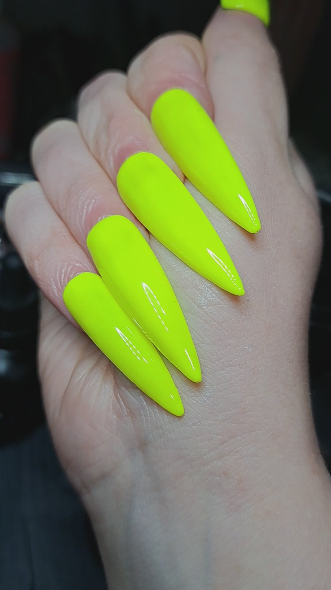 england best quality press on nails bright glowing neon yellow
