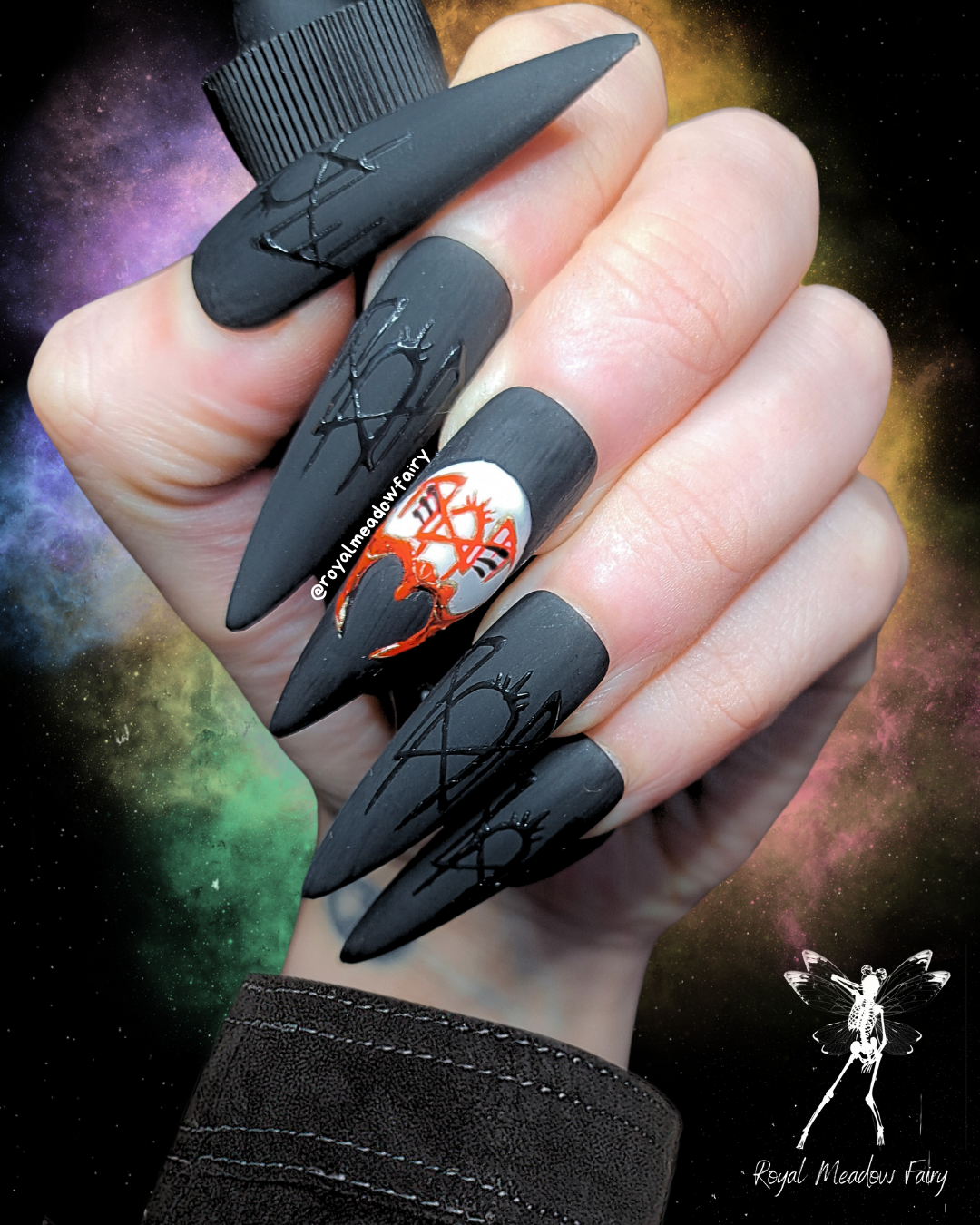 emo rock alt band press on nails