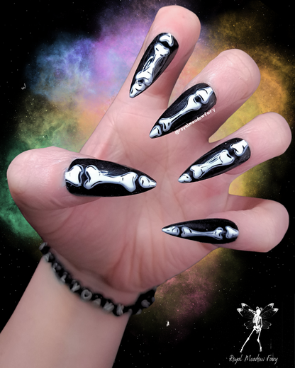 spooky alt skeleton gothic UK press on nails 