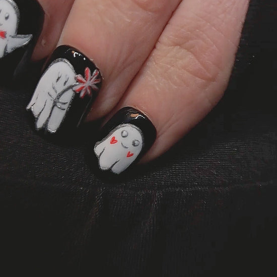 emo / gothic ghost valentines press on nails 